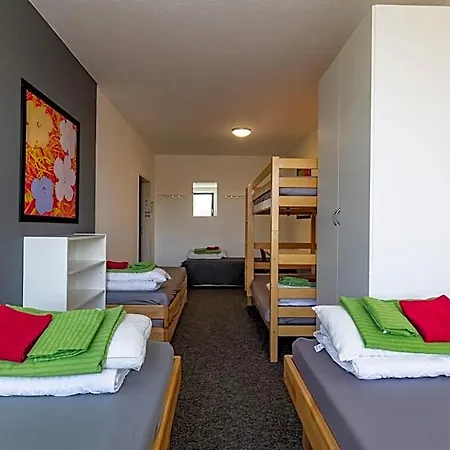 Inselhostel 酒店 *