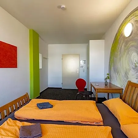 酒店 Inselhostel *